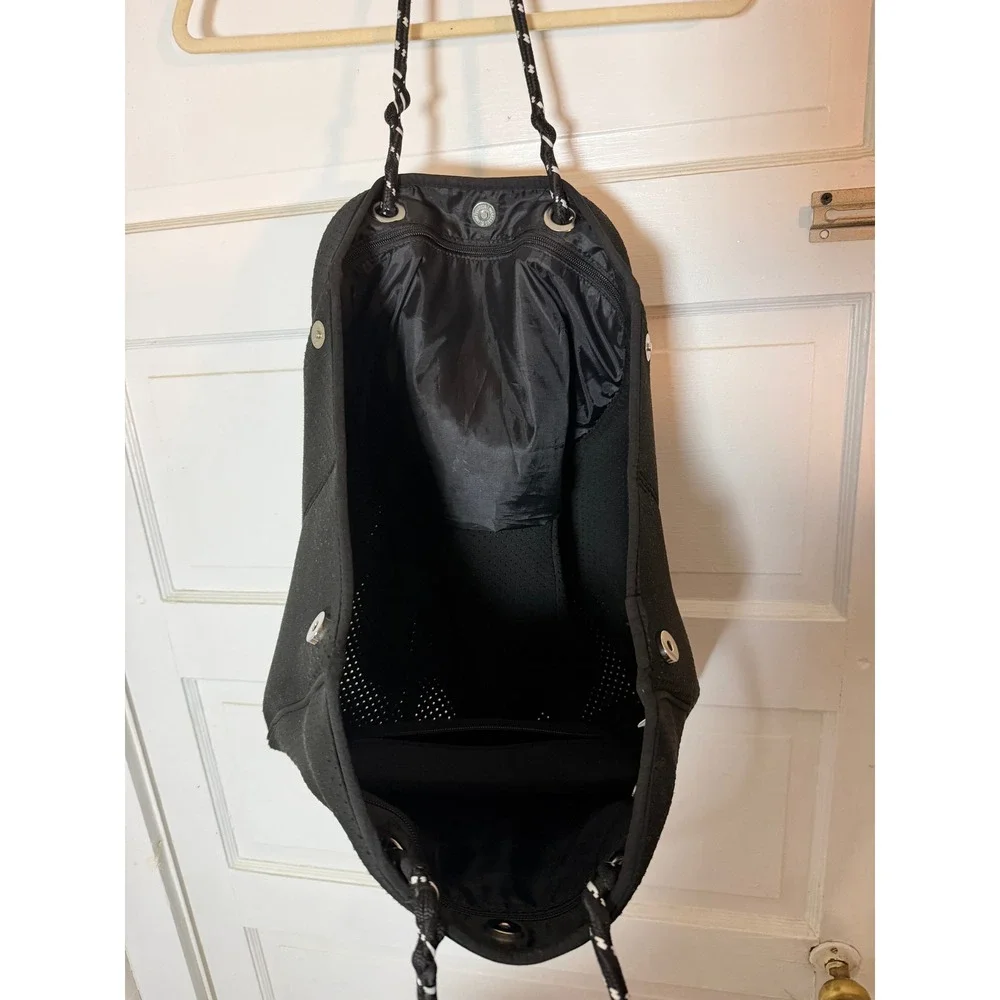 Black Perforated Neoprene Tote Bag Rope Handles Sporty Beach Gym Travel Bag